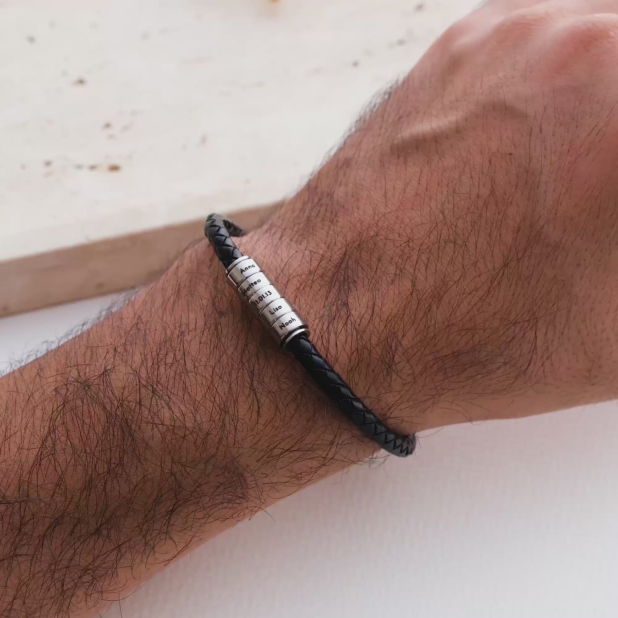 Leren ringarmband met tot 5 gravures