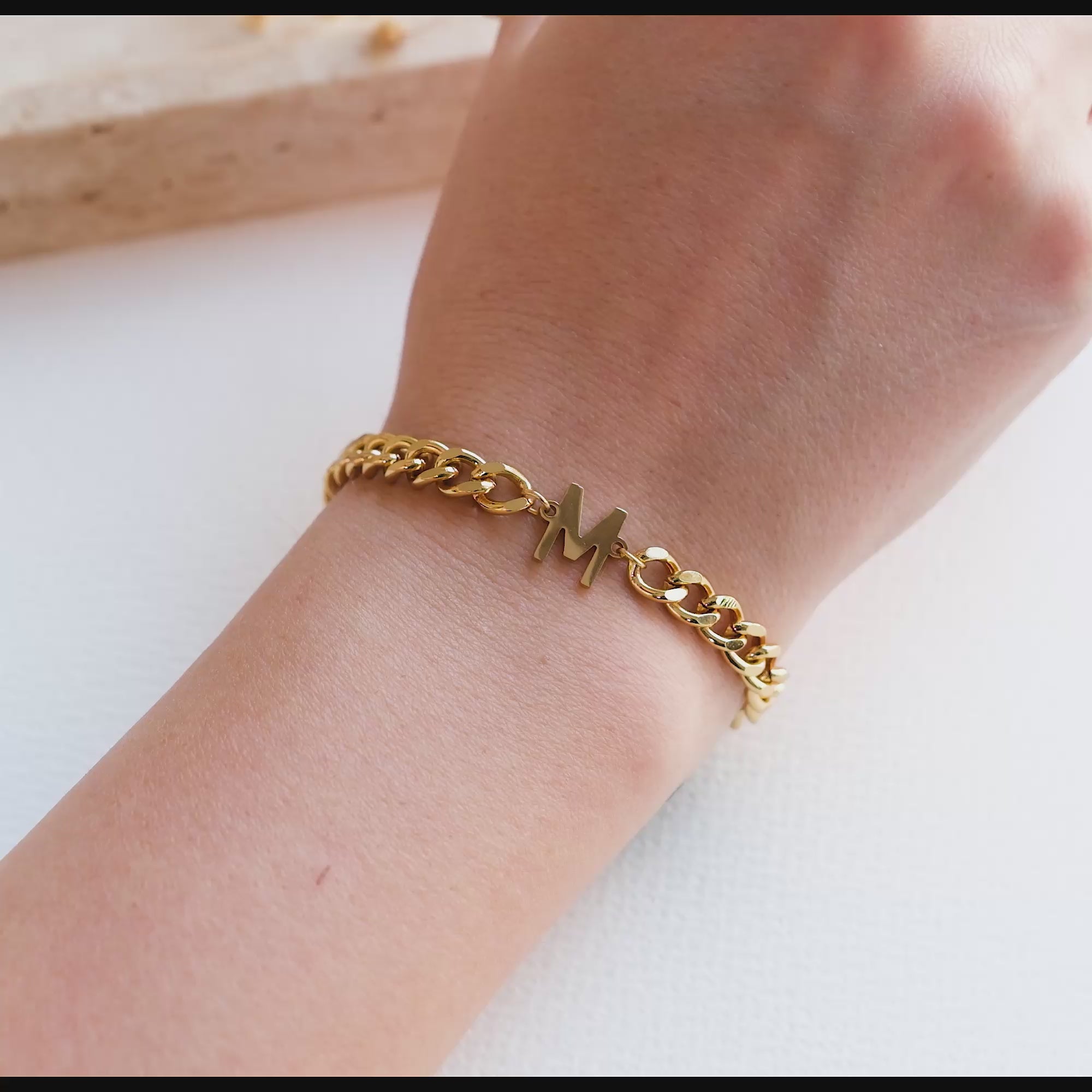 Initiële partnerarmbanden